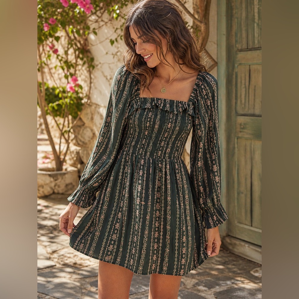 Angie Smocked Boho Dress – Forest Green Print